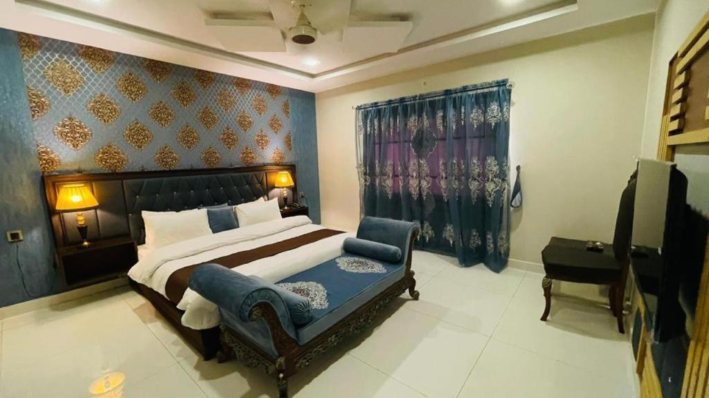 Golden Sand Hotel Rahim Yar Khan Dış mekan fotoğraf